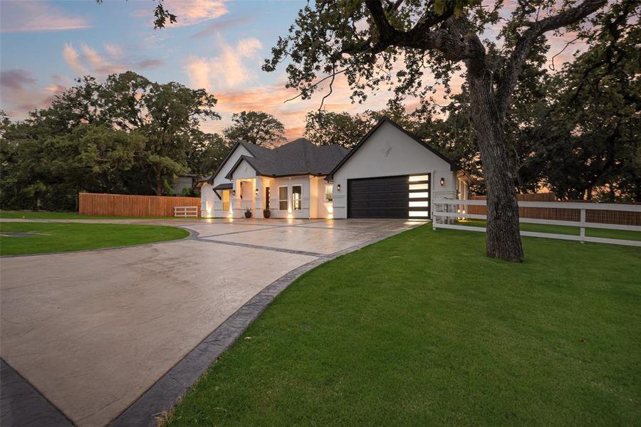 Front exterior of a new home in , Fort Worth, TX, highlighting curb appeal (Image 22).