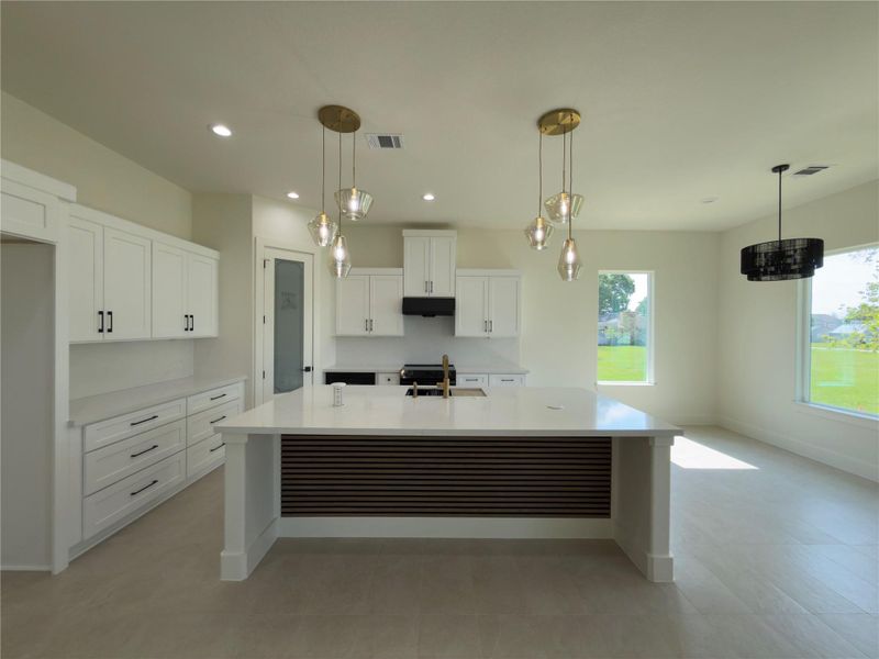 Furnished interior view inside a new home in , Livingston (Image 7).