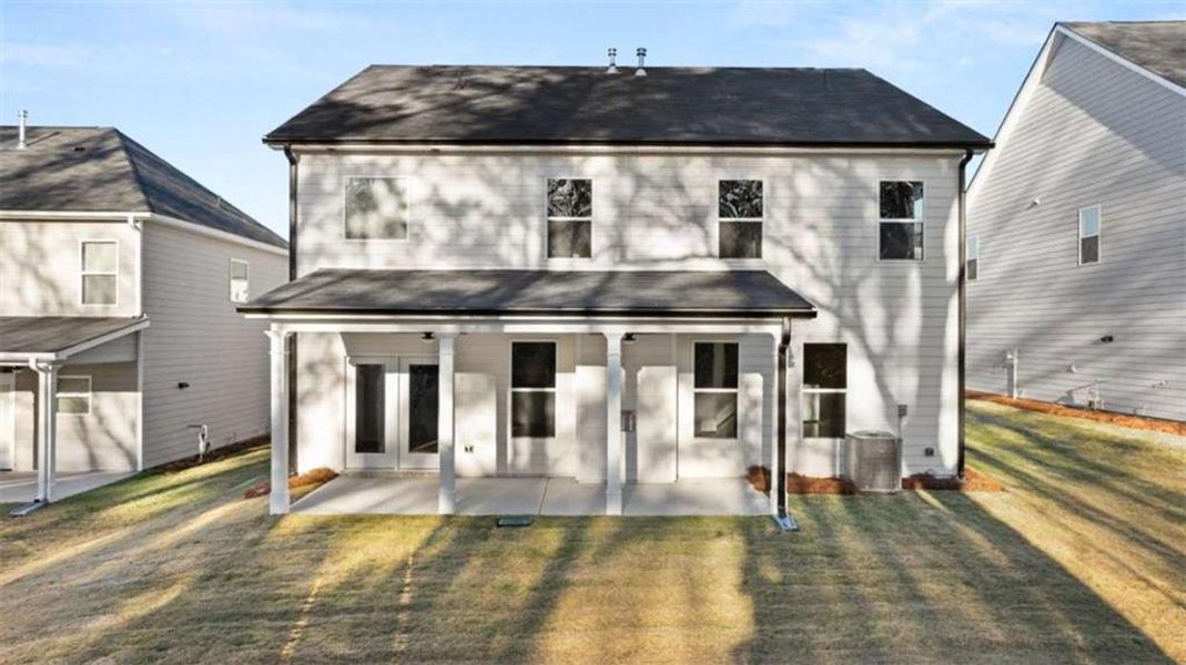 Exterior details and patio area of a home in Water Oak Estates, Lawrenceville (Image 4). Exterior details and patio area of a home in Water Oak Estates, Lawrenceville (Image 4).