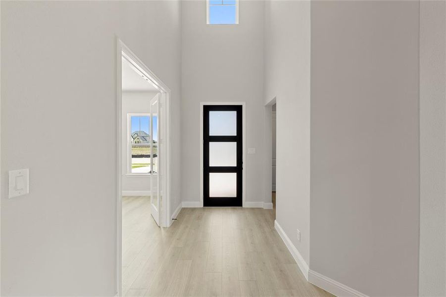 Spacious, unfurnished interior of a new home in , Rockwall (Image 17).