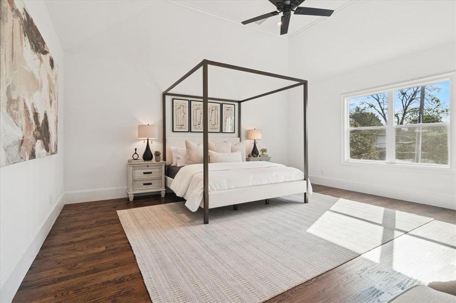 Furnished interior view inside a new home in , Dallas (Image 16).