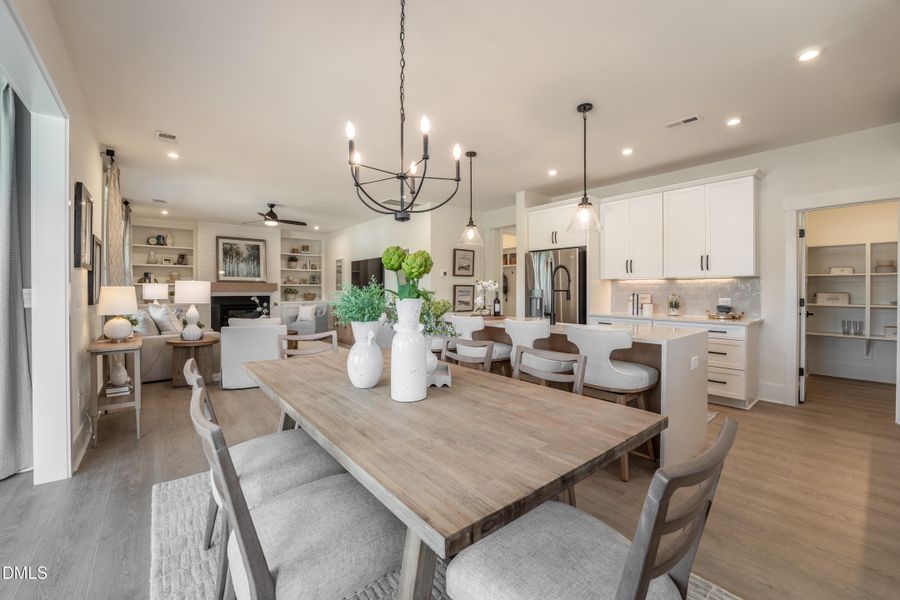 14 HHHunt Homes - Chatham- Dining and Fa 14 HHHunt Homes - Chatham- Dining and Fa