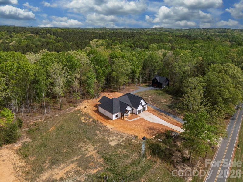 Image 41 of a home in .