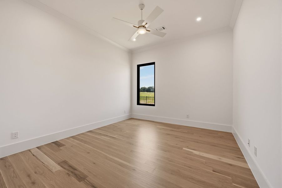 Spacious, unfurnished interior of a new home in Fleming Pointe, Fort Worth (Image 49).