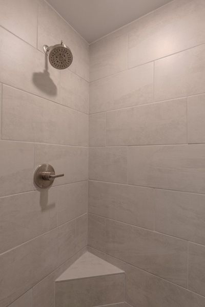 Close-up of interior finishes inside a home in Emerald Estates, El Paso (Image 18).