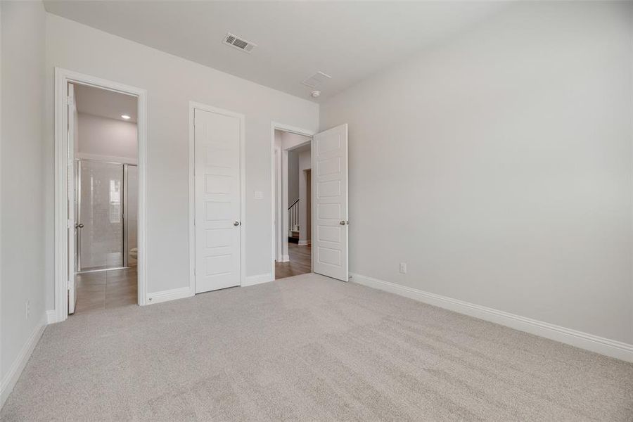 Spacious, unfurnished interior of a new home in Villages of Hurricane Creek, Anna (Image 10). Spacious, unfurnished interior of a new home in Villages of Hurricane Creek, Anna (Image 10).