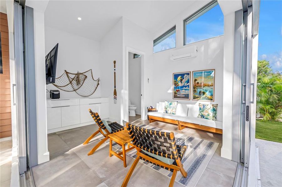 Furnished interior view inside a new home in , Sarasota (Image 31).
