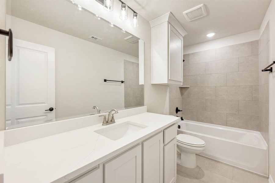 Furnished interior view inside a new home in Meadow Vista 60-65, Anna (Image 16). Furnished interior view inside a new home in Meadow Vista 60-65, Anna (Image 16).