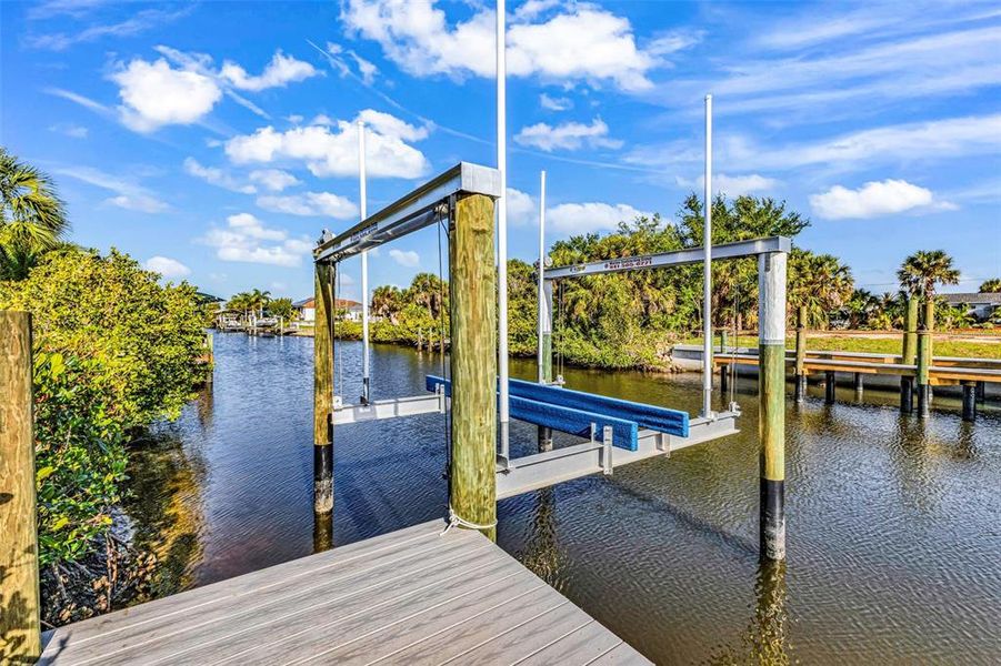 Community amenities in , Port Charlotte (Image 28). Community amenities in , Port Charlotte (Image 28).