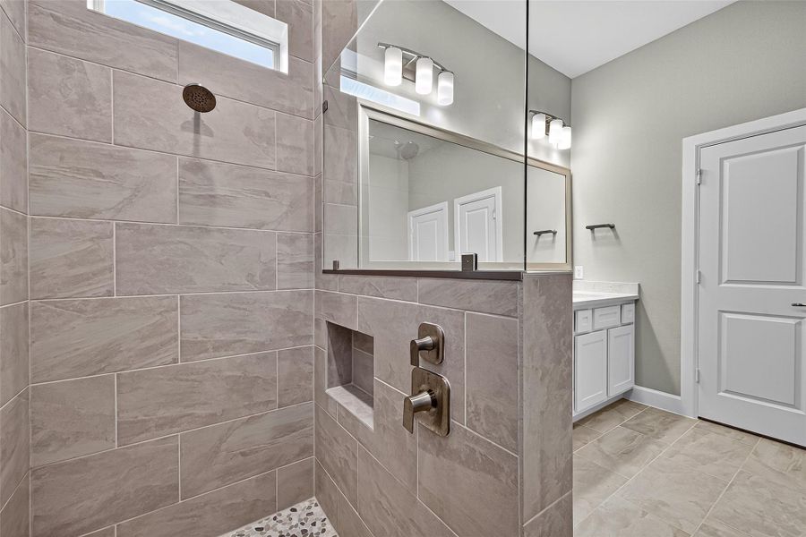 Image 48 of a home in Harvest Green 45'.