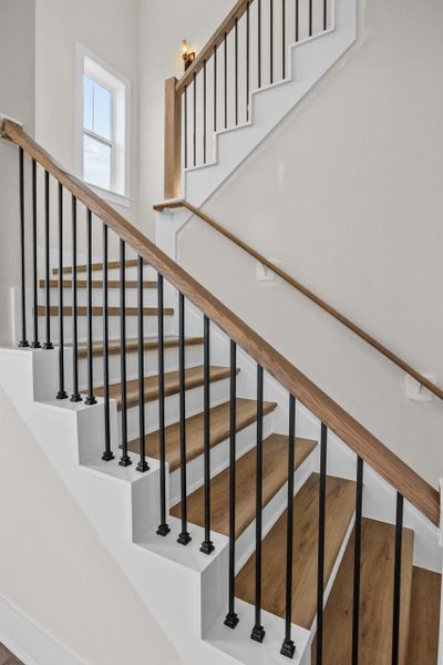 Spacious, unfurnished interior of a new home in , Galveston (Image 40).