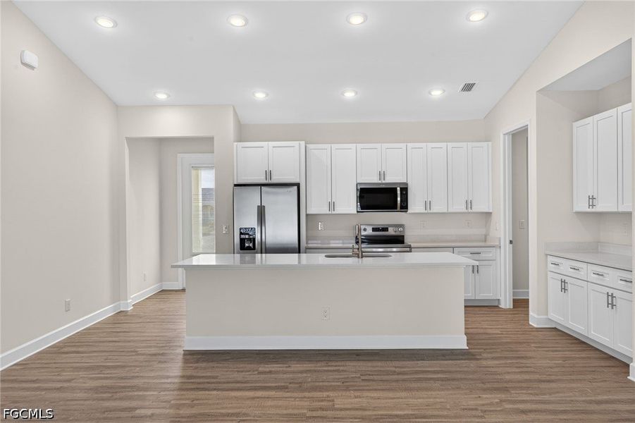 Furnished interior view inside a new home in Cape Coral, Cape Coral (Image 11).