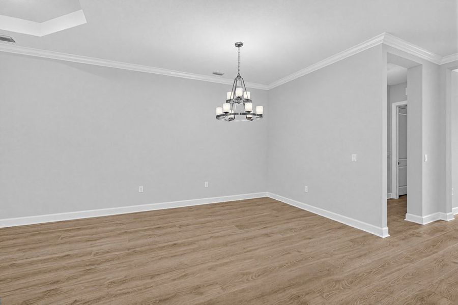 Spacious, unfurnished interior of a new home in Esplanade at Azario Lakewood Ranch, Bradenton (Image 13).