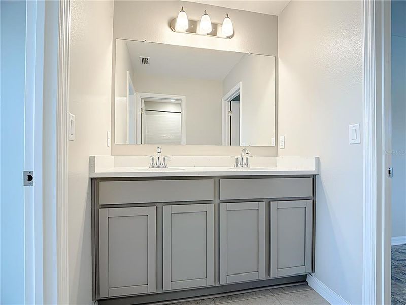 Furnished interior view inside a new home in , Lakeland (Image 30).