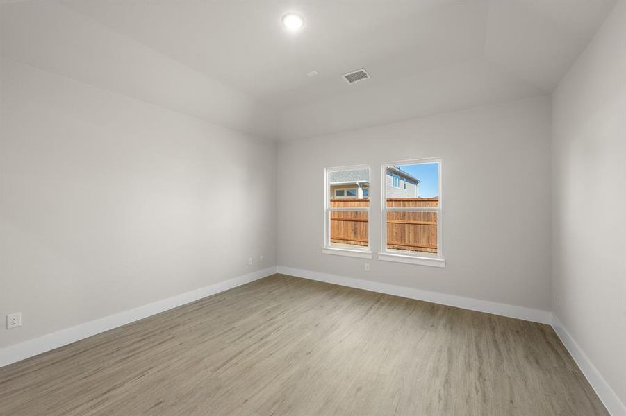 7404 Summer Sunset- Primary Suite-1