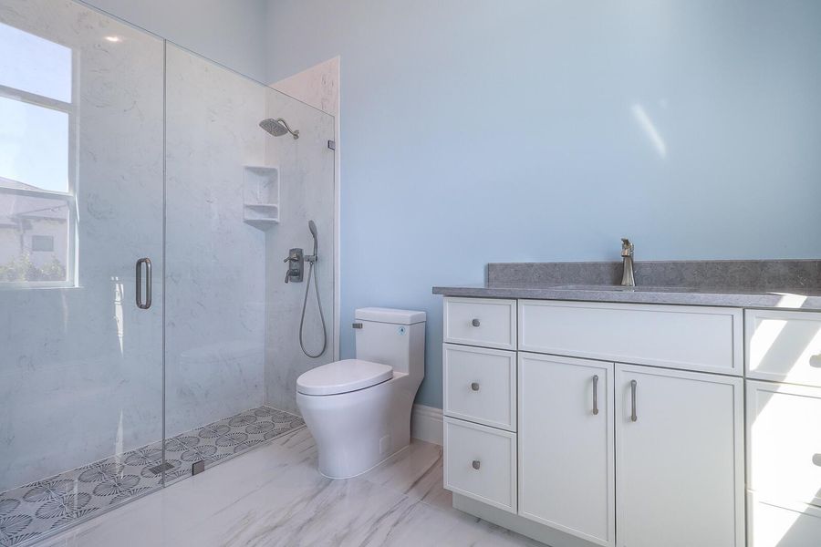 32-Bathroom 3 32-Bathroom 3