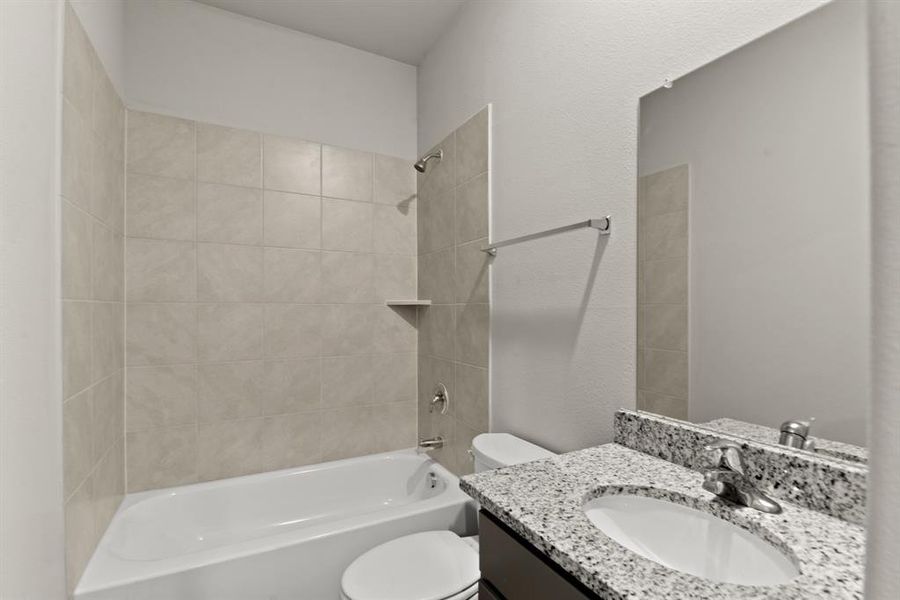 Furnished interior view inside a new home in Deer Creek, Crowley (Image 8).