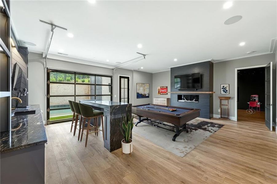 Image 81 of a home in .