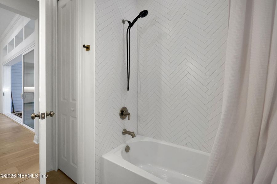 Close-up of interior finishes inside a home in , Ponte Vedra (Image 20).