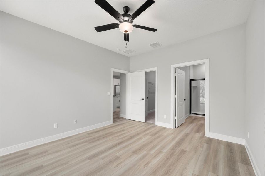 Spacious, unfurnished interior of a new home in Celebration Pointe, Fort Pierce (Image 11).