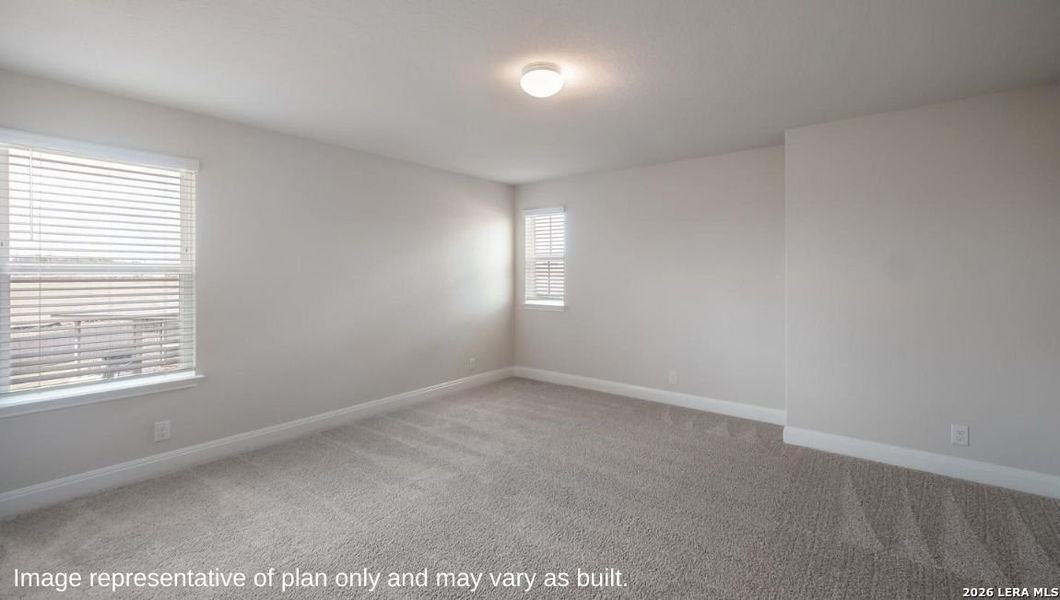 Spacious, unfurnished interior of a new home in Veranda, San Antonio (Image 15).