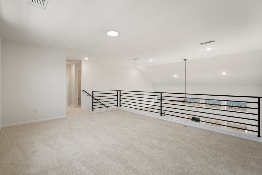 Spacious, unfurnished interior of a new home in Crosswinds, Kyle (Image 28). Spacious, unfurnished interior of a new home in Crosswinds, Kyle (Image 28).