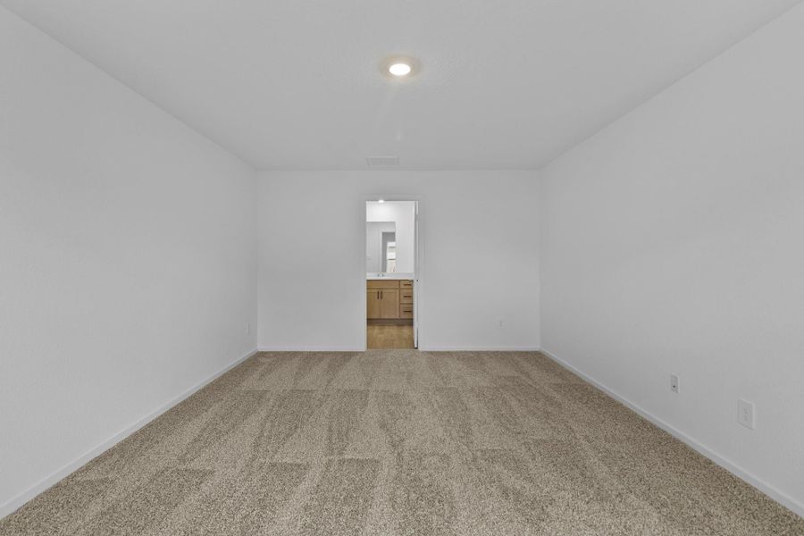 Spacious, unfurnished interior of a new home in Cypress Green, Hockley (Image 19). Spacious, unfurnished interior of a new home in Cypress Green, Hockley (Image 19).