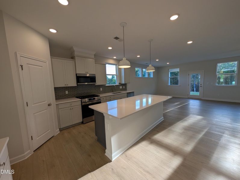 PXL_20260421_223833248.MP