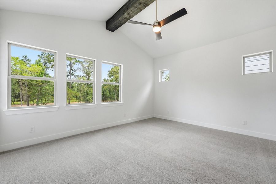 Spacious, unfurnished interior of a new home in Two Step Farm, Montgomery (Image 14).