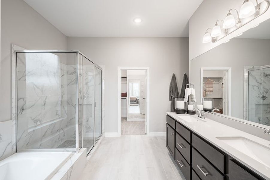 Furnished interior view inside a new home in Woodson’s Reserve 45′, Spring (Image 15).