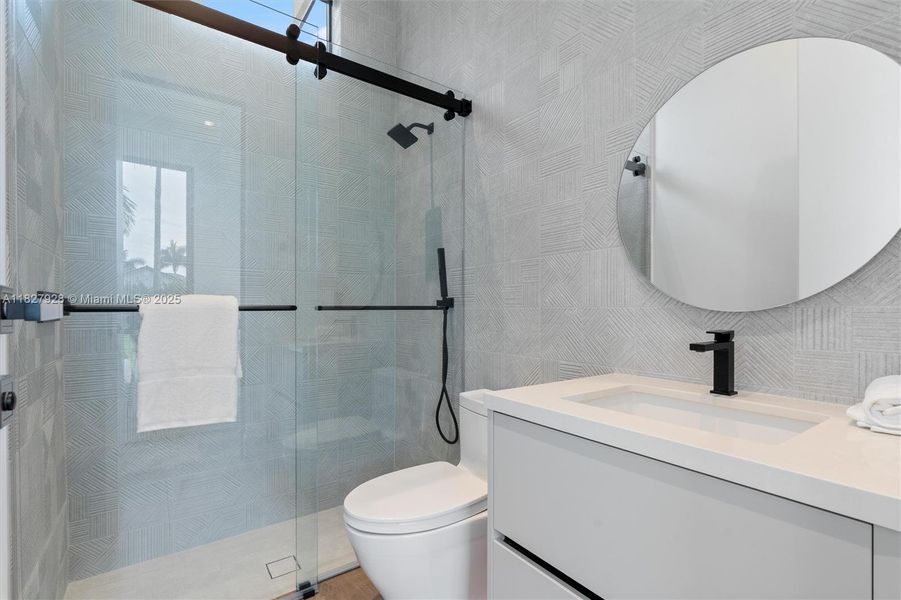 Furnished interior view inside a new home in , Davie (Image 51).