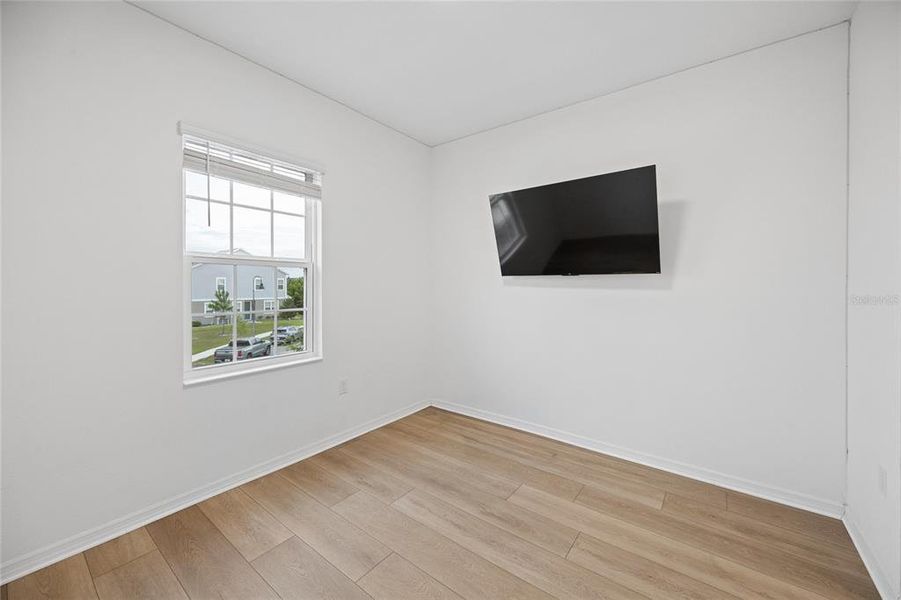 Spacious, unfurnished interior of a new home in , St. Cloud (Image 19).