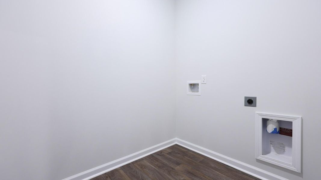 Spacious, unfurnished interior of a new home in Hillcrest, Ravenel (Image 21).