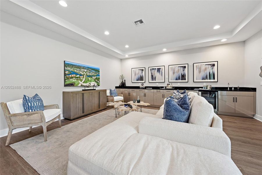 Game Room / Loft / Upstairs Living