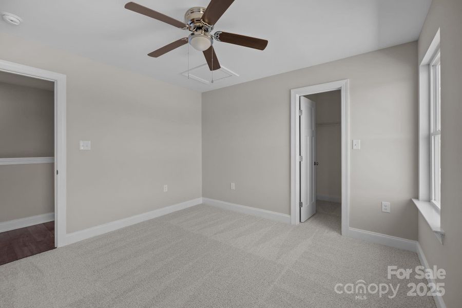 Spacious, unfurnished interior of a new home in , Monroe (Image 34).