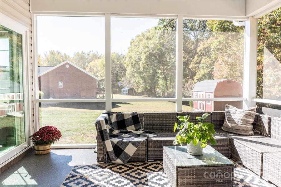 Image 33 of a home in .