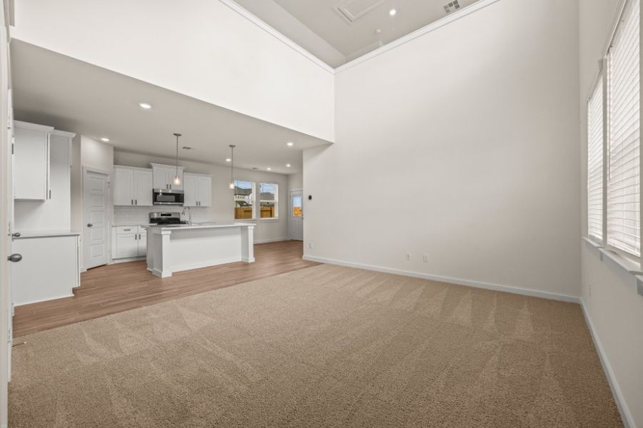 Spacious, unfurnished interior of a new home in Creekhaven, Arcola (Image 11).