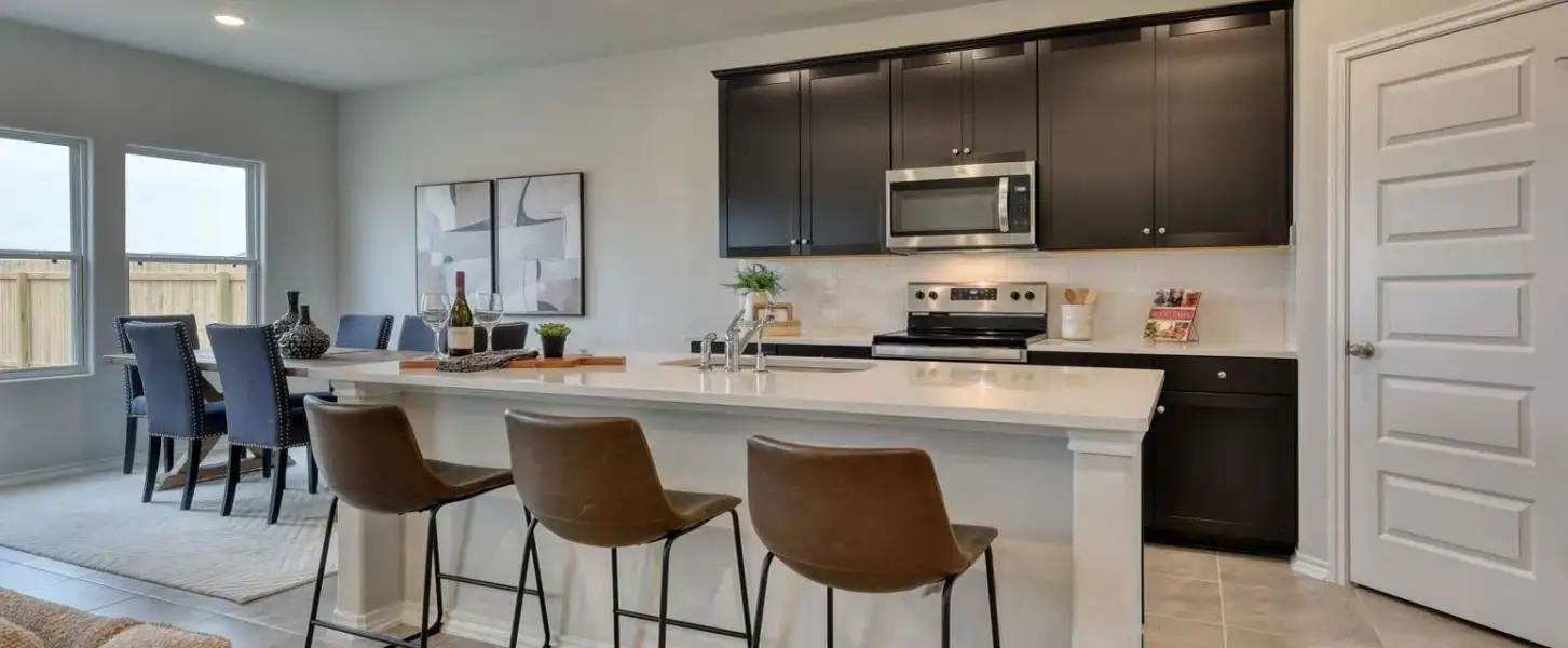 Representative furnished interior of a home built from the Carter by Ashton Woods in Vista Ridge, Live Oak (Image 4). Representative furnished interior of a home built from the Carter by Ashton Woods in Vista Ridge, Live Oak (Image 4).