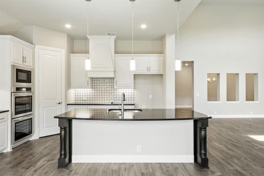 Furnished interior view inside a new home in Ridgepoint, Midlothian (Image 12).