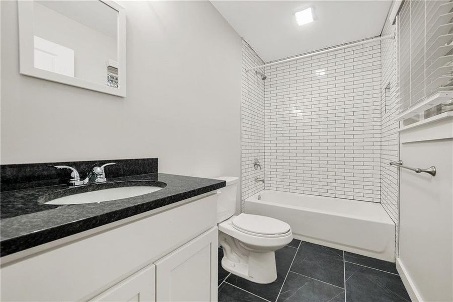 Furnished interior view inside a new home in , Atlanta (Image 8).