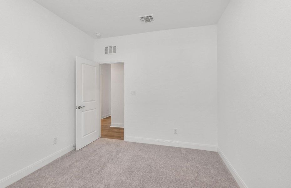 Spacious, unfurnished interior of a new home in Patterson Ranch, Georgetown (Image 31). Spacious, unfurnished interior of a new home in Patterson Ranch, Georgetown (Image 31).