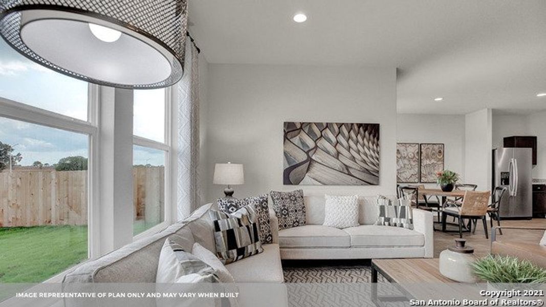 Furnished interior view inside a new home in Arroyo Ranch, Seguin (Image 20). Furnished interior view inside a new home in Arroyo Ranch, Seguin (Image 20).