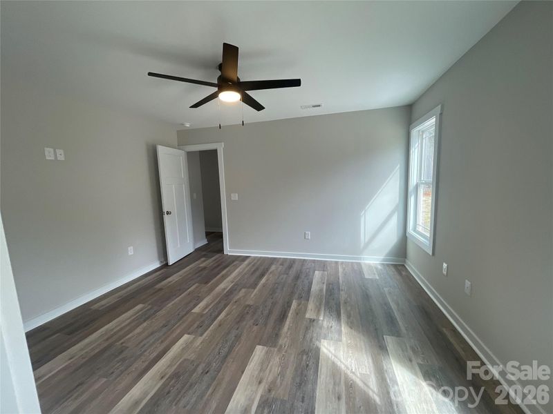 Spacious, unfurnished interior of a new home in , Norwood (Image 19).