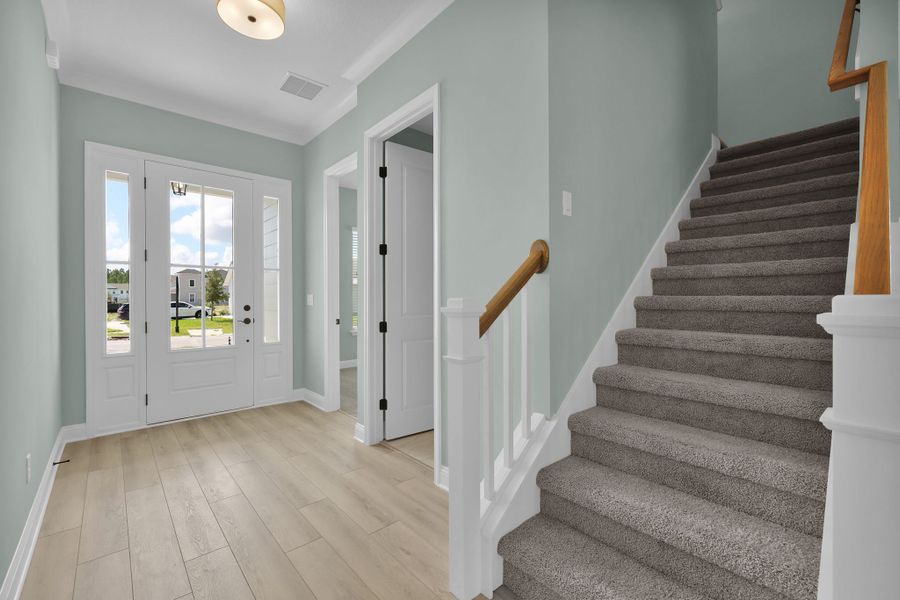 Representative unfurnished interior of a home built from the Crescent by Riverside Homes in Mariposa at EverRange, Jacksonville (Image 20).