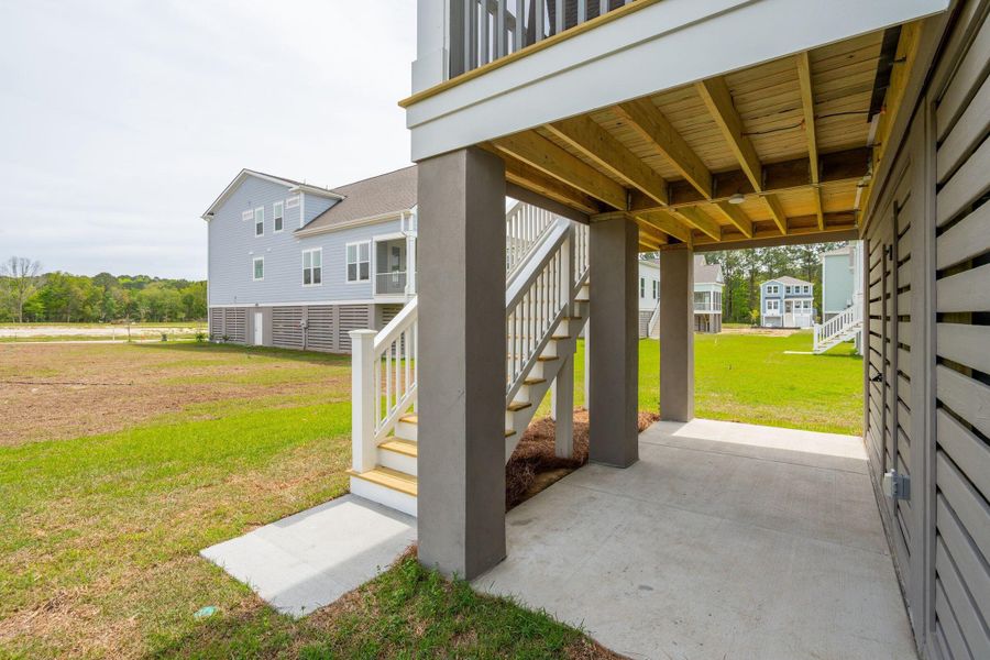 Exterior details and patio area of a home in Miller's Crossing, Johns Island (Image 41).