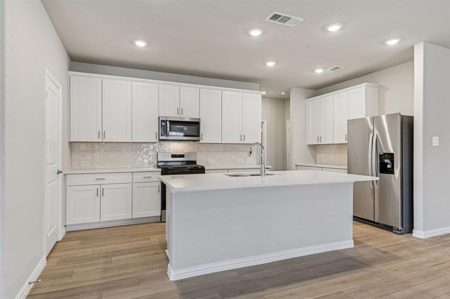 Photo is not of the actual home, but is an inspirational photo of builder’s model home and may depict options, furnishings, and/or decorator features that are not included.