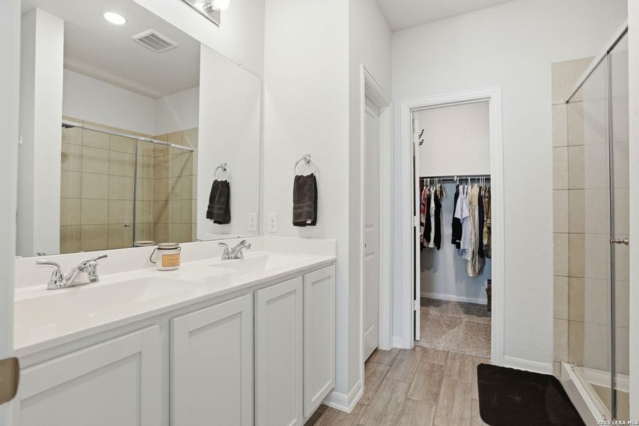 Furnished interior view inside a new home in Hunter's Ranch, San Antonio (Image 18).