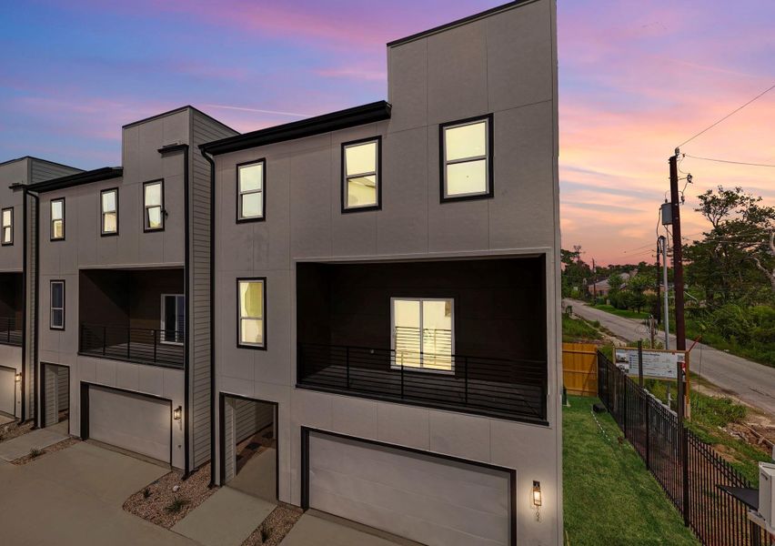 Image 42 of a home in .