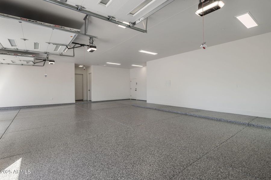 Room for 4 cars and more