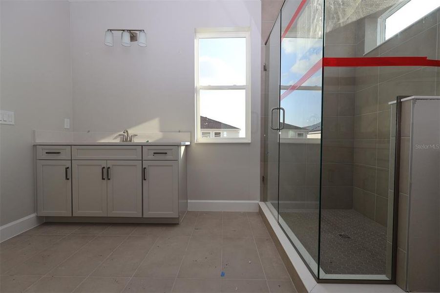 Image 34 of a home in Center Lake on the Park.